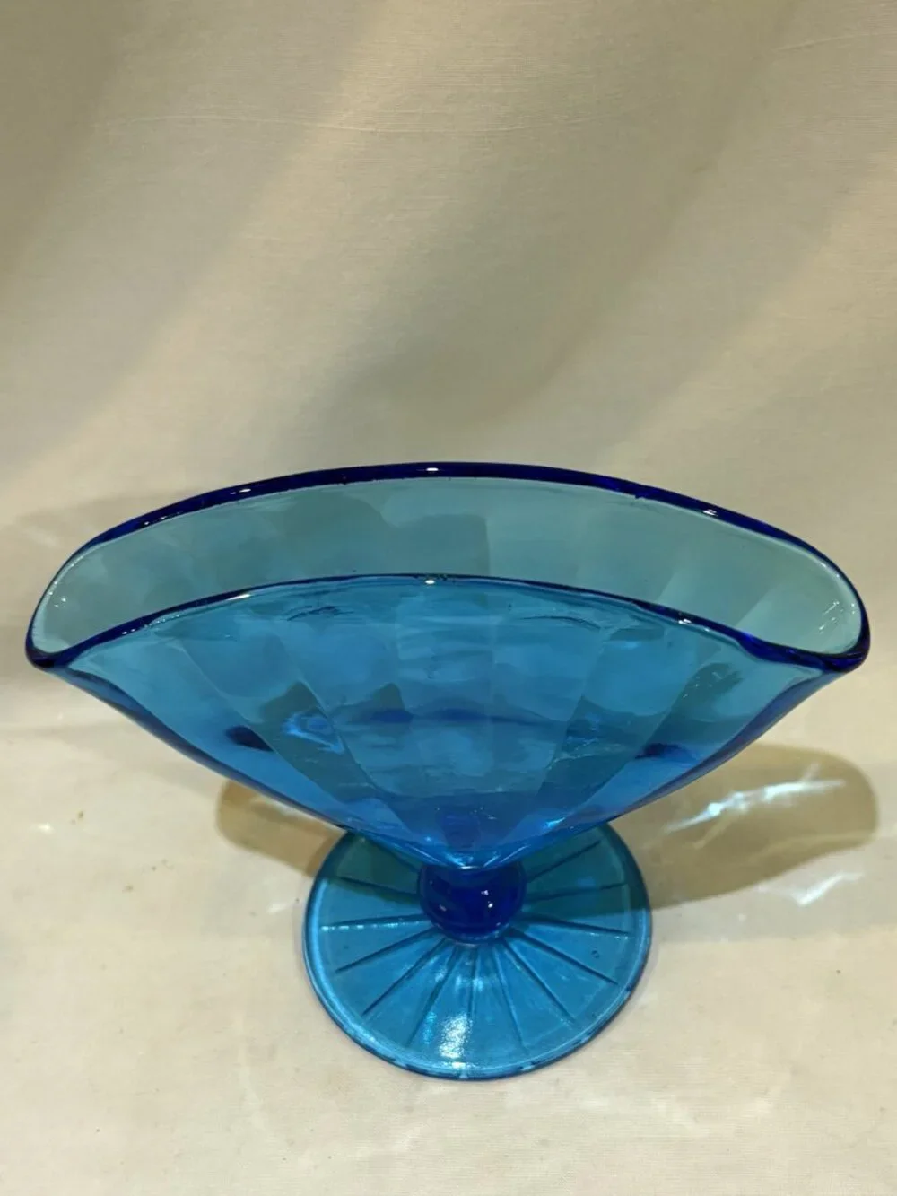 Vintage Fenton Stretch Glass Fan Vase Blue